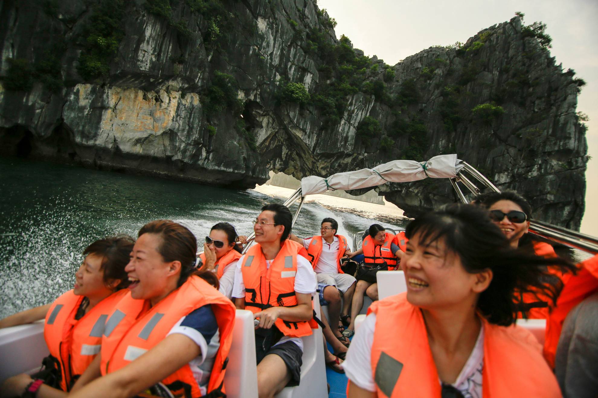 2015年度公司旅遊 - 越南下龍灣